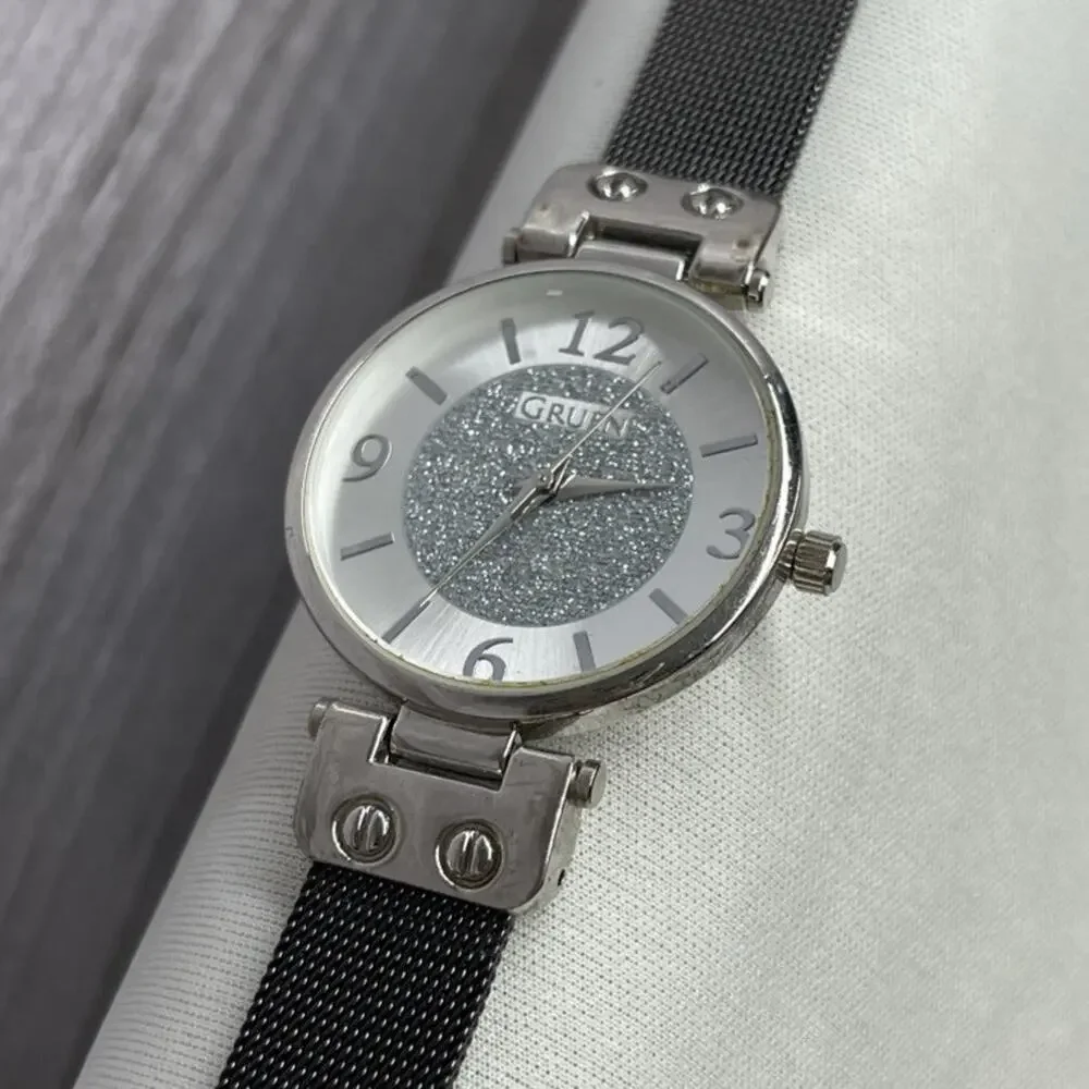 Gruen Wrist Watch Silver Dial Black Mesh Band Glitter 90s Womens Classic Dress